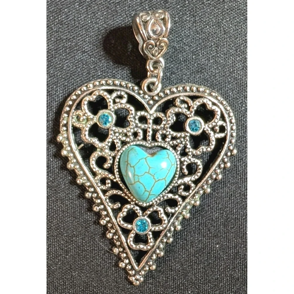 Vintage‎ Filigree Heart Pendant Turquoise Blue Stone & Rhinestones Boho Jewelry